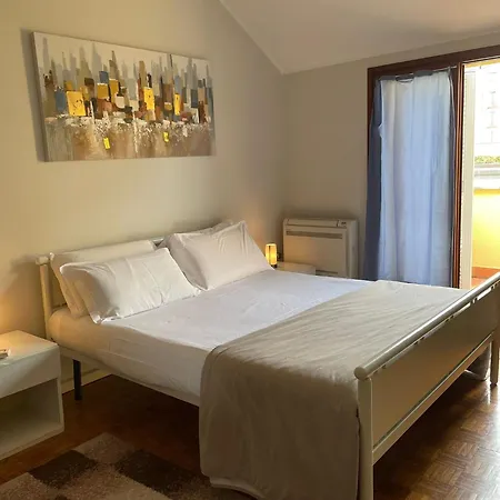 Appartamento Casa Lari 2